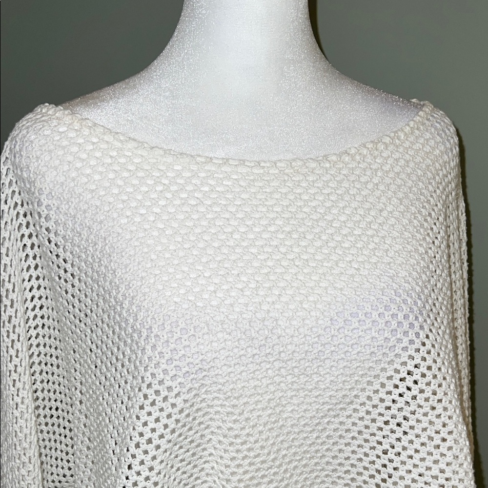 Molly Bracken White Knit Top and Shorts Ensemble Swim Cover up Sz L - Picture 3 of 11